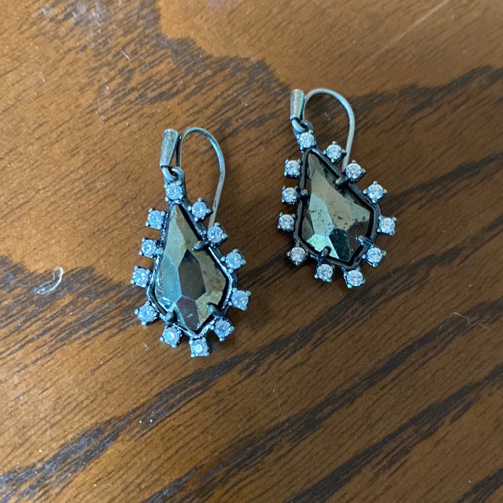 Drop slate grey mirror earrings